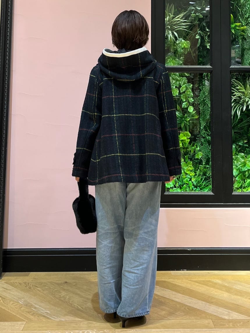 ogataさんの「DRESSTERIOR｜コンパクトフェイクファーバッグ」を使ったコーディネート