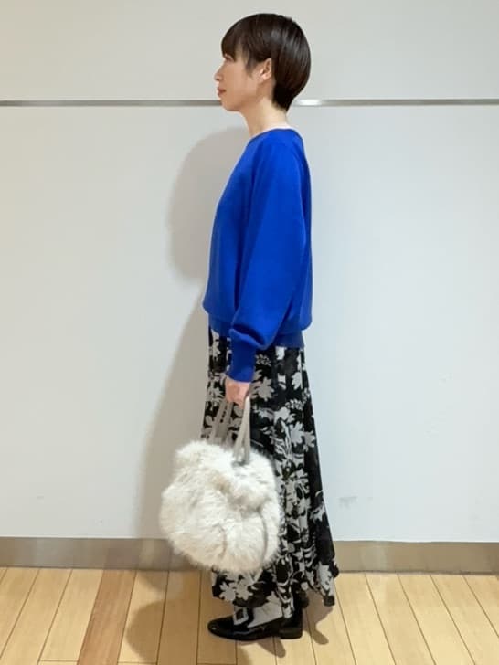 あやさんの「UNTITLED｜【アンサンブル可/洗える】シルクウールカシミヤ ドルマンスリーブニット」を使ったコーディネート