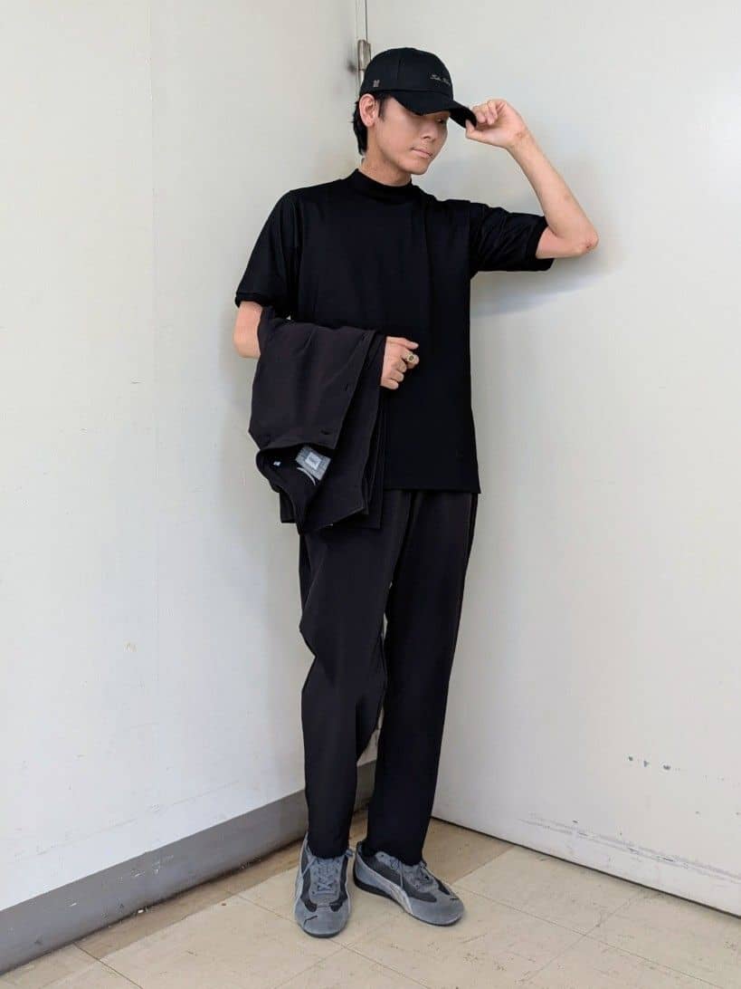 ryoさんの「TAKEO KIKUCHI｜【3D ナイロン ストレッチ】スタンドカラー シャツブルゾン」を使ったコーディネート