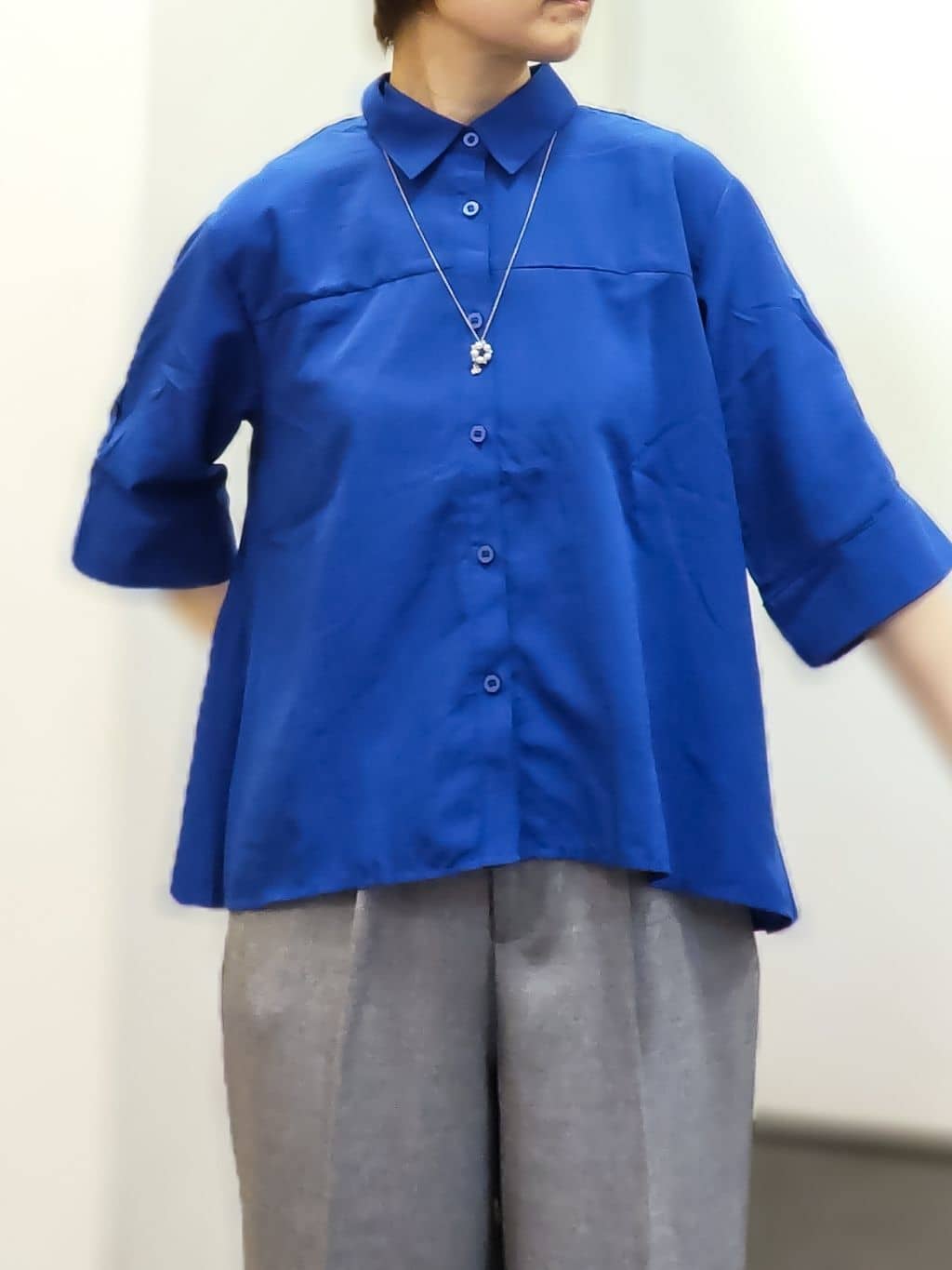 やまちゃんさんの「grove｜【2WAY】1枚でも羽織っても。使える大人のシャツスタイル」を使ったコーディネート