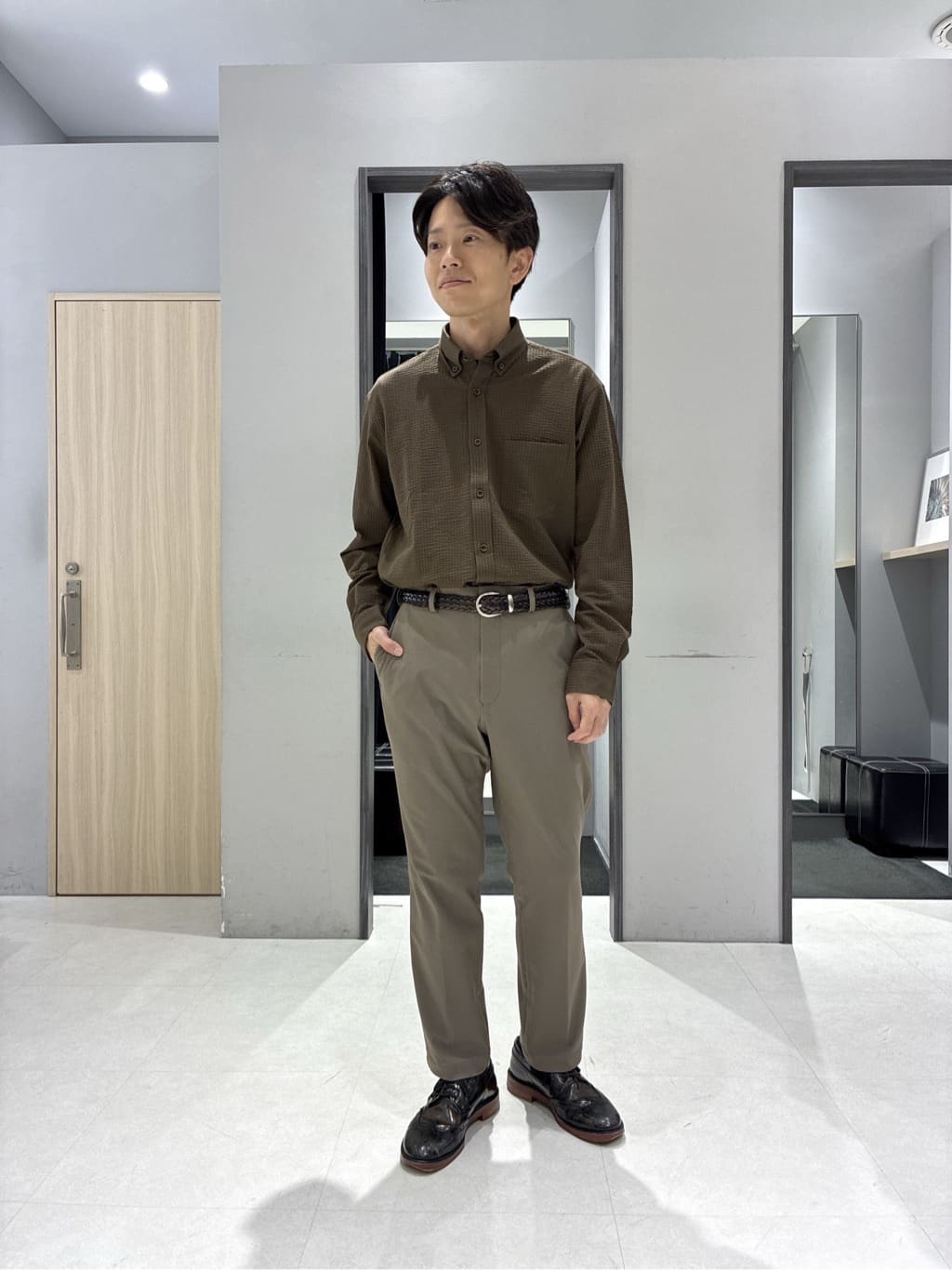 わいずみさんの「TAKEO KIKUCHI｜【360&deg;ストレッチ／セットアップ対応】None Of Stress ジャケット」を使ったコーディネート