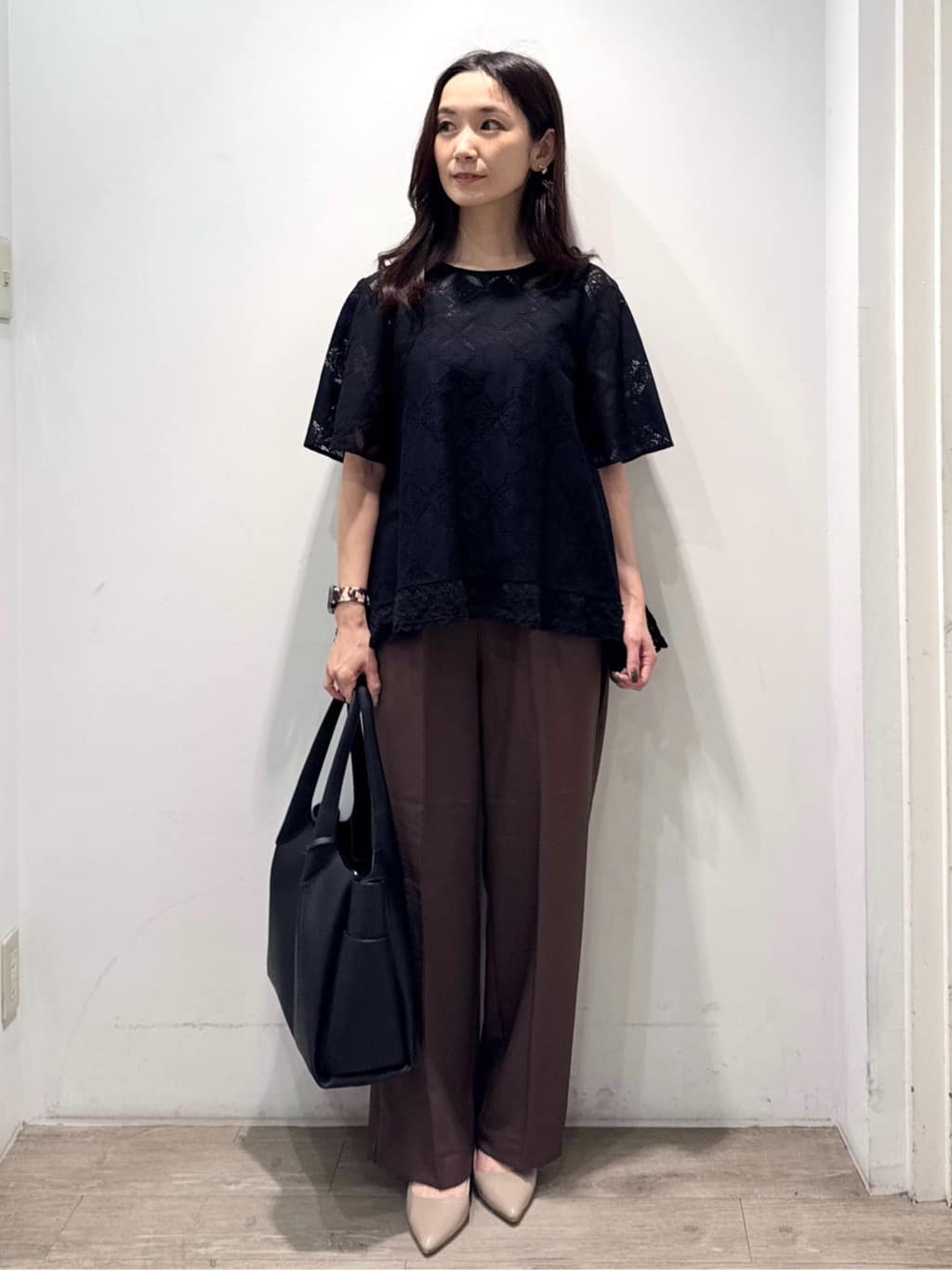 yuicciさんの「OPAQUE.CLIP｜レースフレアブラウス【洗濯機洗い可】」を使ったコーディネート