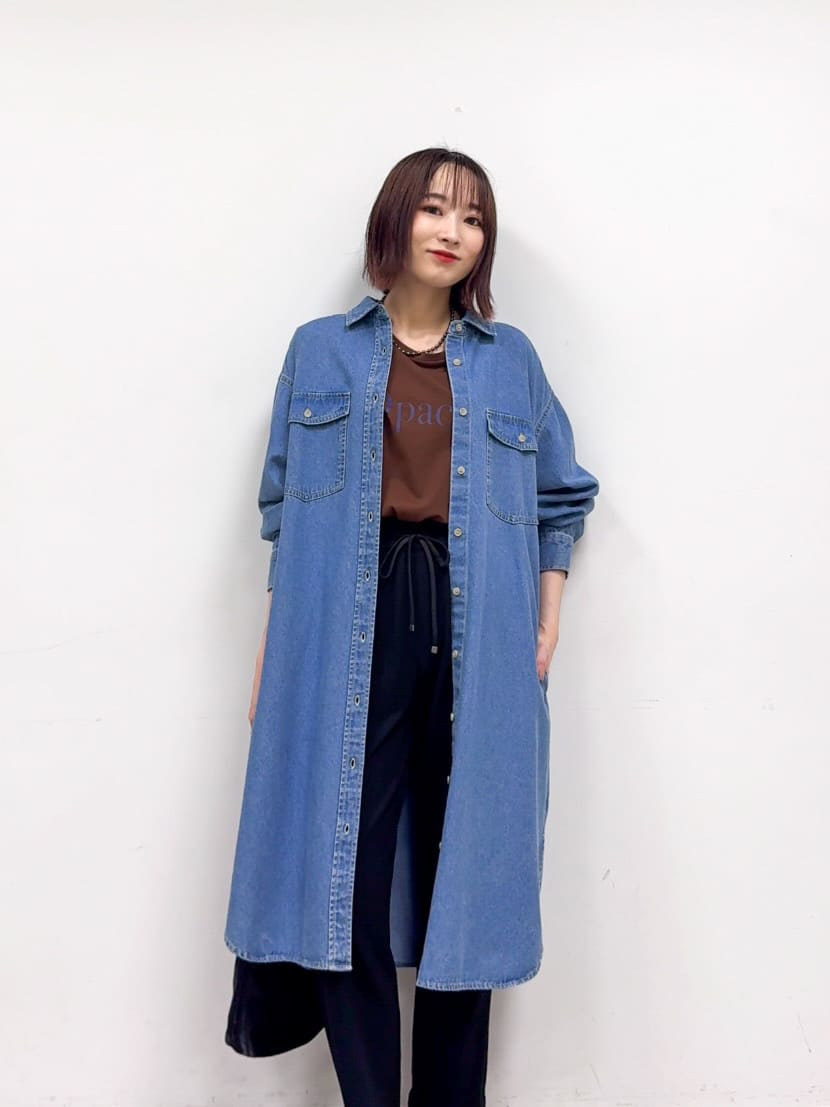 𝐜𝐡𝐢𝐤𝐚さんの「SHOO･LA･RUE｜【S-LL/ひんやり/UV】選べる6柄でそれぞれ欲しくなる プリントTシャツ」を使ったコーディネート