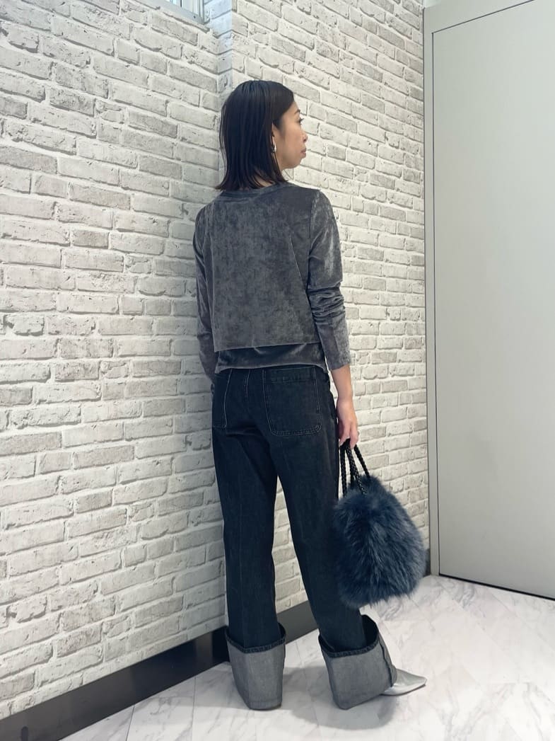 Mikoさんの「INDIVI｜ロールアップデニム」を使ったコーディネート