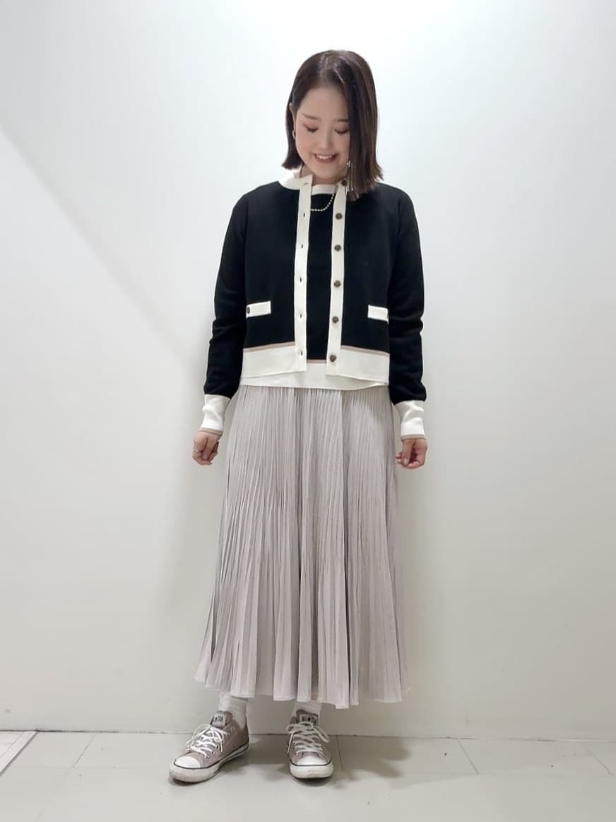 YUIさんの「UNTITLED｜【アンサンブル可/ジャケット風】ウールミラノリブカーディガン」を使ったコーディネート