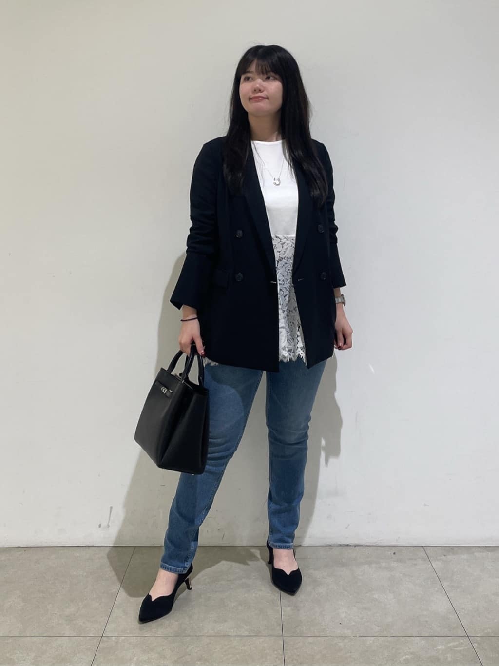emikaさんの「INDIVI｜【軽く羽織れる！】ダブルジャケット」を使ったコーディネート