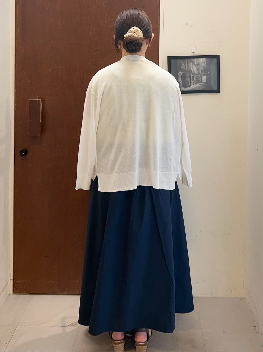 reonさんの「SHOO･LA･RUE｜【S-LL/洗濯後しわになりにくい】上品にきれい見え スラブギャザーブラウス」を使ったコーディネート