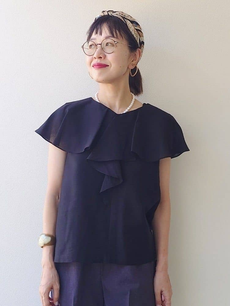 MUTSUKOさんの「UNTITLED｜【きれいめ/洗える/フリル】ラッフルシアーブラウス」を使ったコーディネート