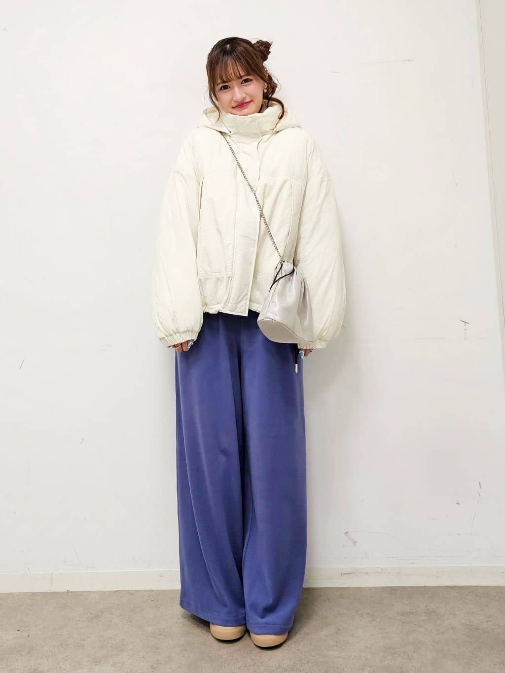 ゆゆさんの「SHOO･LA･RUE｜【撥水/あったか】たっぷり着られる 中綿モンスターショートコート」を使ったコーディネート