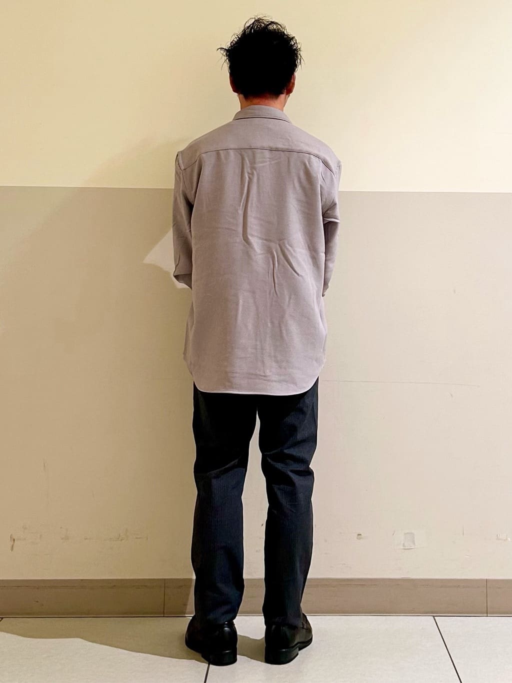 KENJI Iさんの「THE SHOP TK｜マルチボーダープルオーバー S／S」を使ったコーディネート