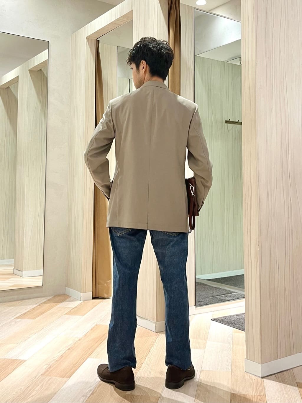 URAさんの「TAKEO KIKUCHI｜【COOL CITY WEAR】アーバンクール ジャケット /接触冷感・吸水速乾」を使ったコーディネート