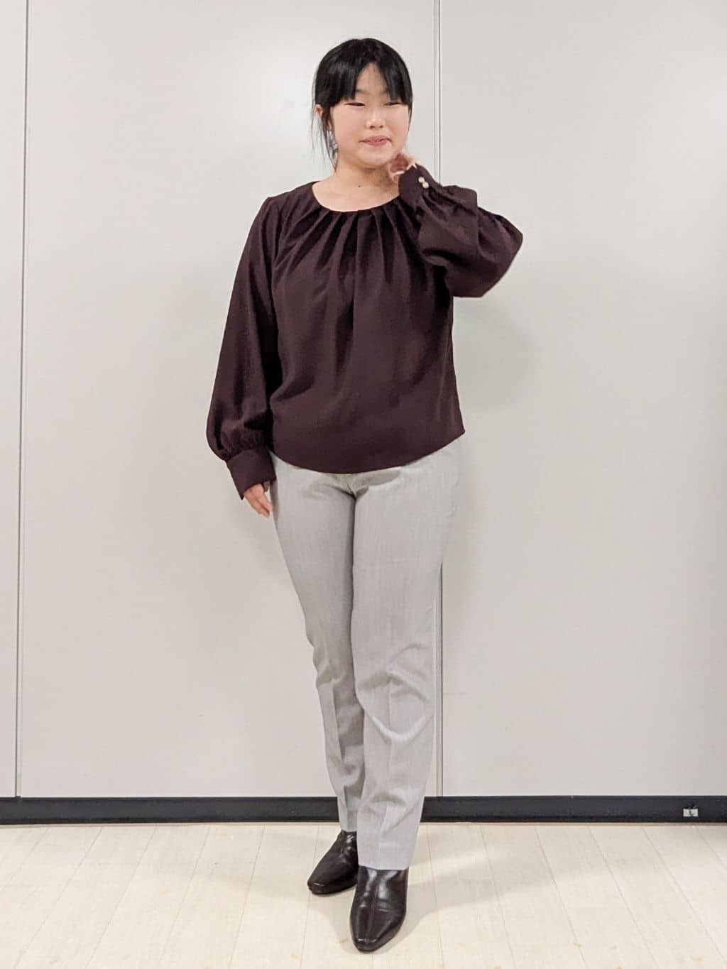 Nonさんの「index｜ウールライクストレッチテーパードパンツ／セットアップ対応【洗濯機OK】」を使ったコーディネート