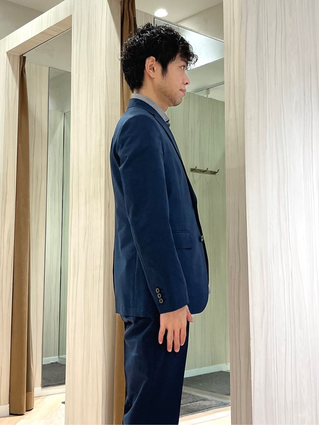 URAさんの「TAKEO KIKUCHI｜【抗菌防臭】COOL DOTS（R）ドビープリント ジャケット」を使ったコーディネート