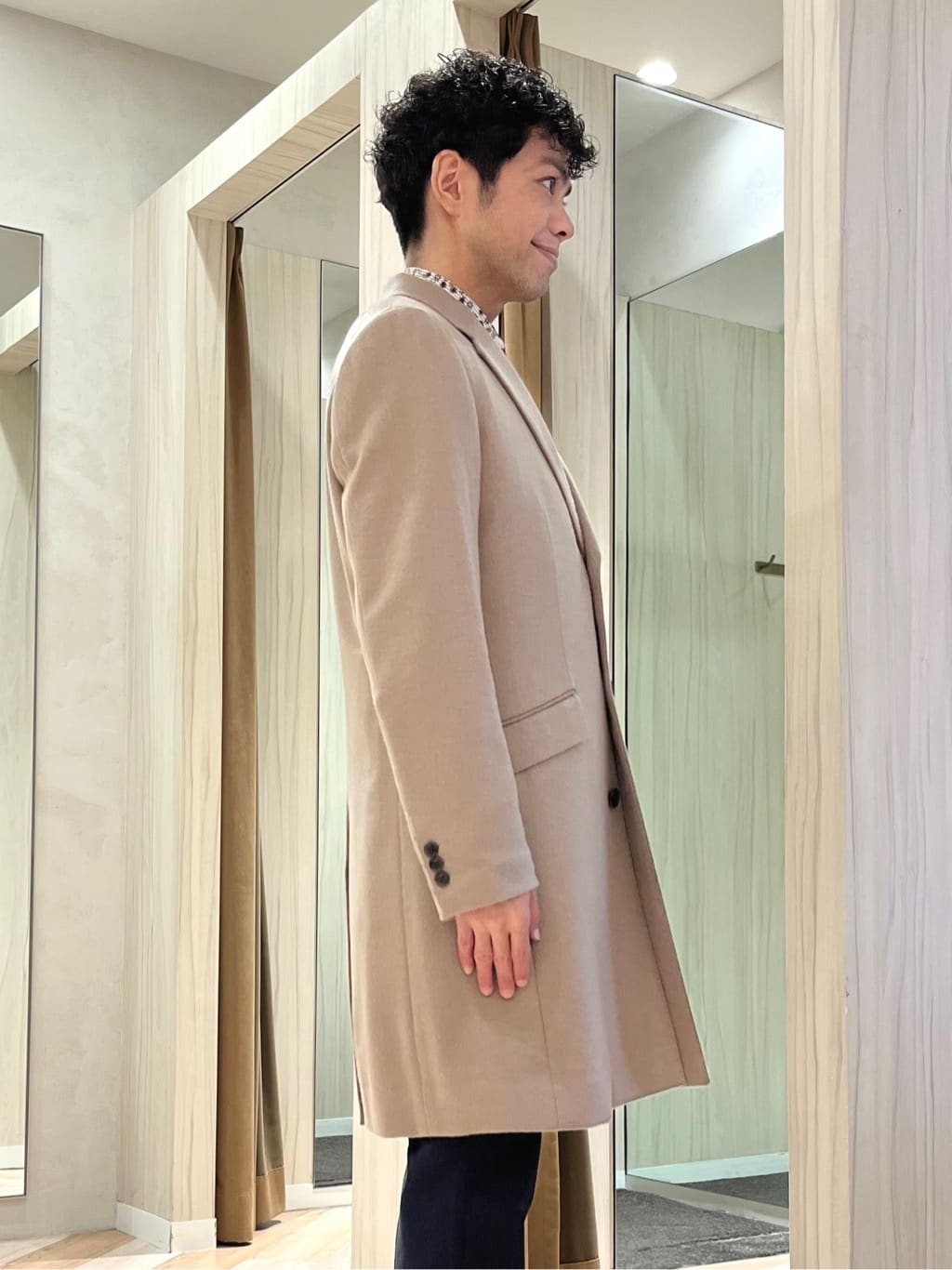 URAさんの「TAKEO KIKUCHI｜カシミヤブレンド ビーバー調チェスターコート」を使ったコーディネート