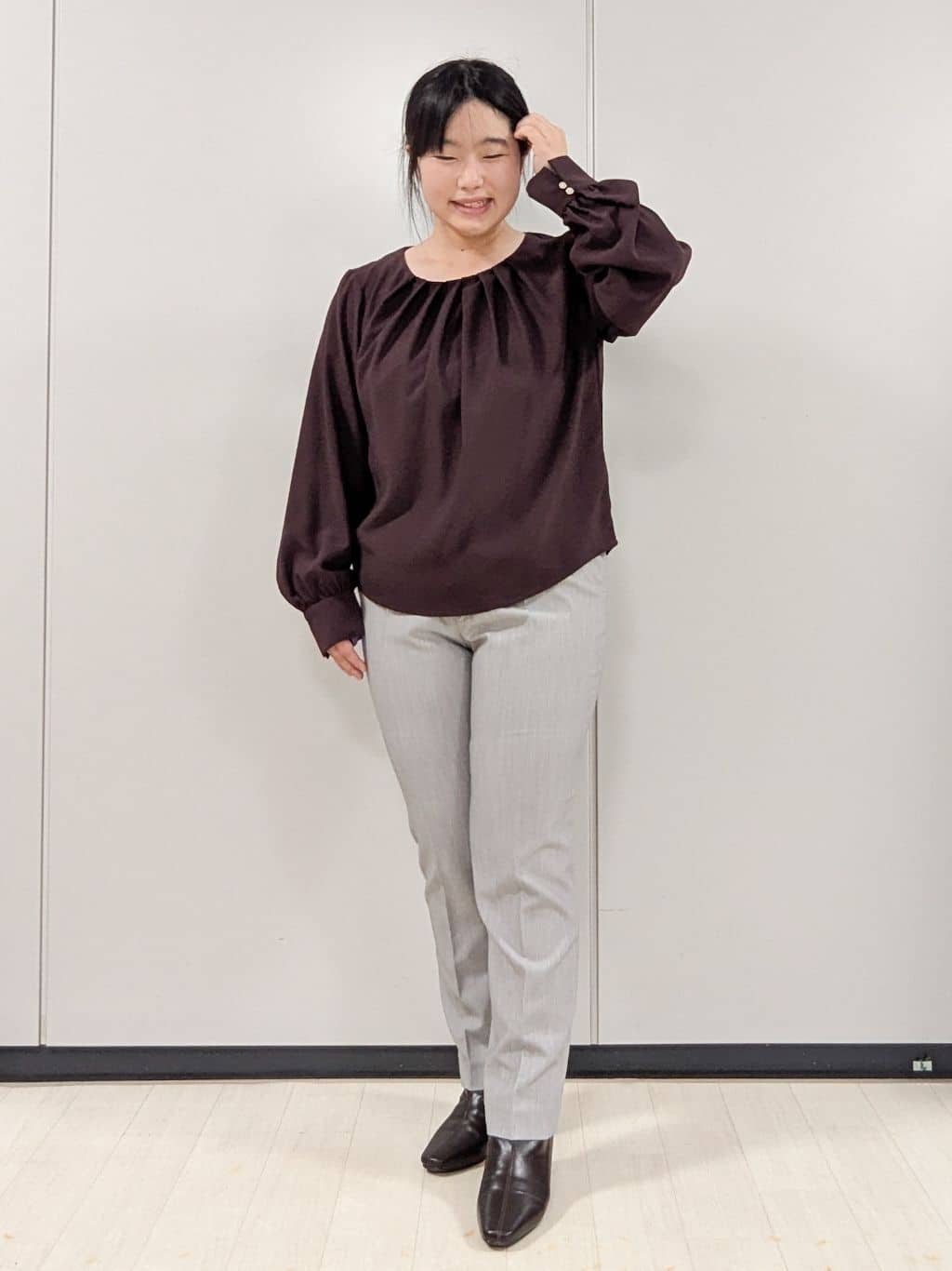 Nonさんの「index｜ウールライクストレッチテーパードパンツ／セットアップ対応【洗濯機OK】」を使ったコーディネート