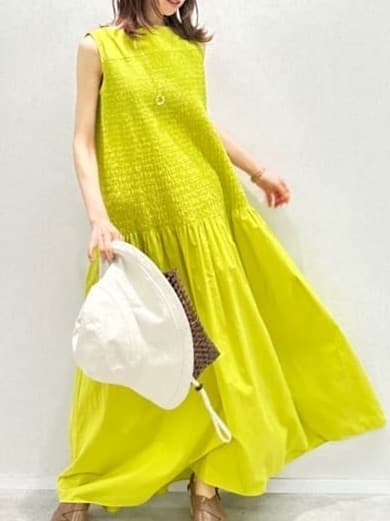 Miwaさんの「UNTITLED｜◆【コットン100/夏ワンピ/ナロー】シャーリングワンピース」を使ったコーディネート