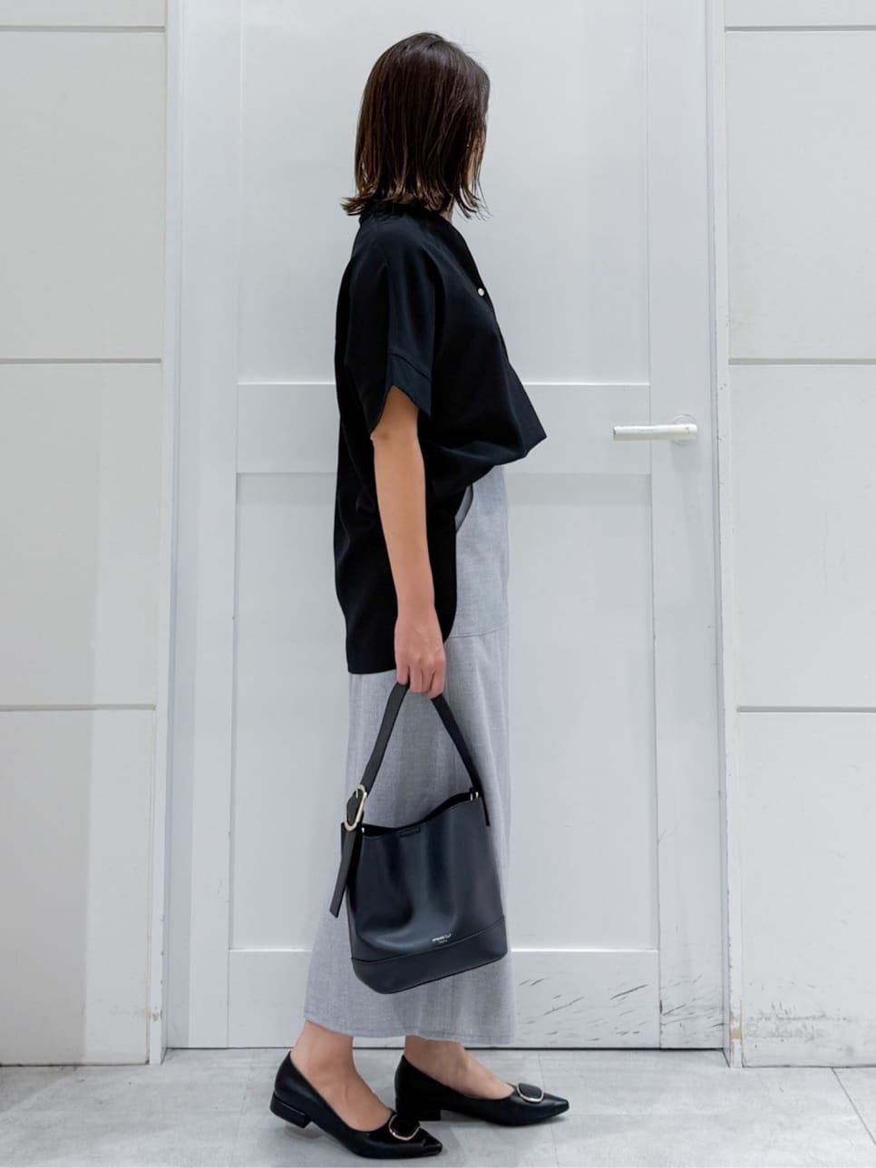 yuka.aさんの「OPAQUE.CLIP｜《5色展開／SS-LLサイズ》スキッパー金ボタンブラウス／セットアップ対応【防シワ／ストレッチ／洗濯」を使ったコーディネート