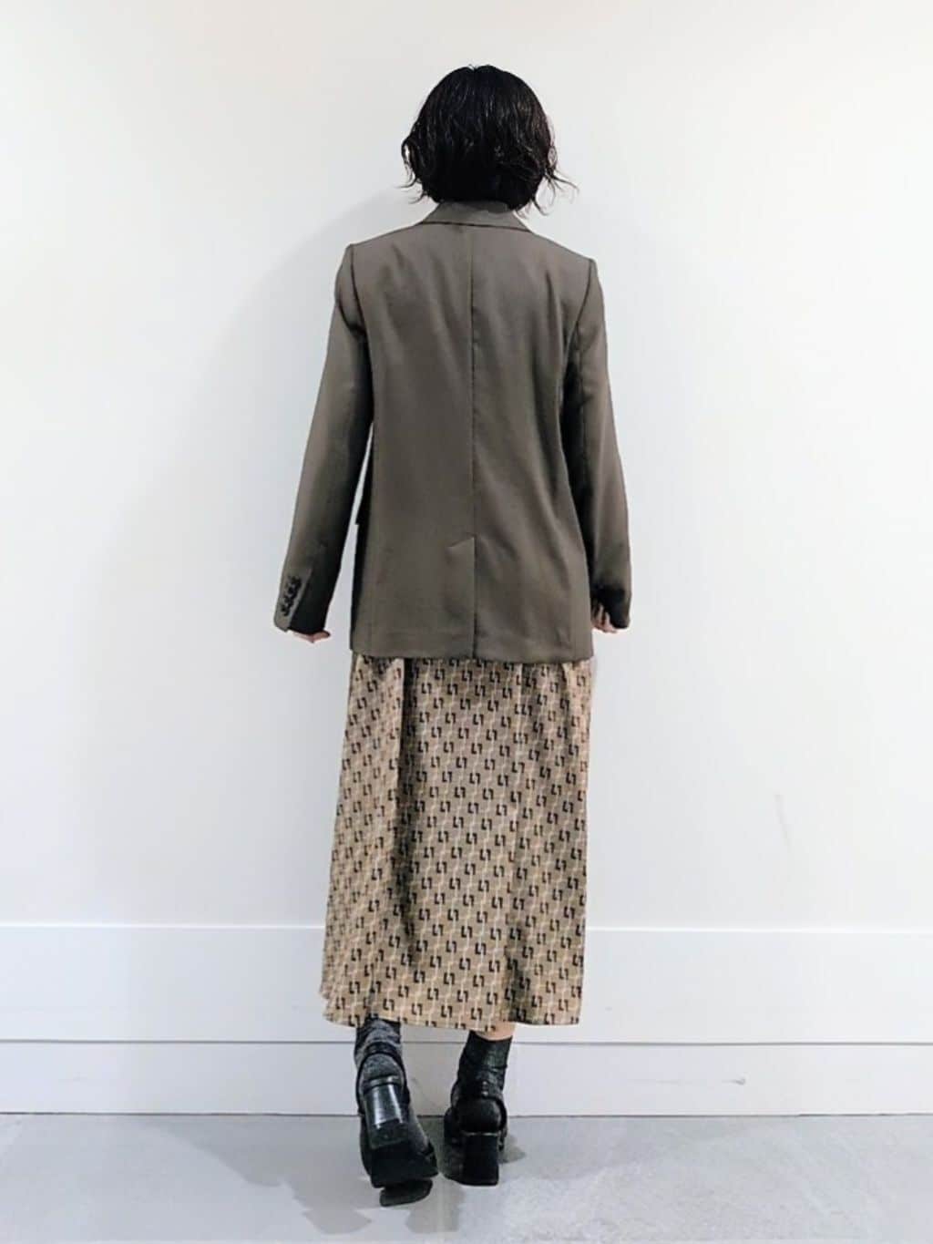 ミズタさんの「UNTITLED｜【セットアップ可】ウールライク ダブルブレストジャケット」を使ったコーディネート