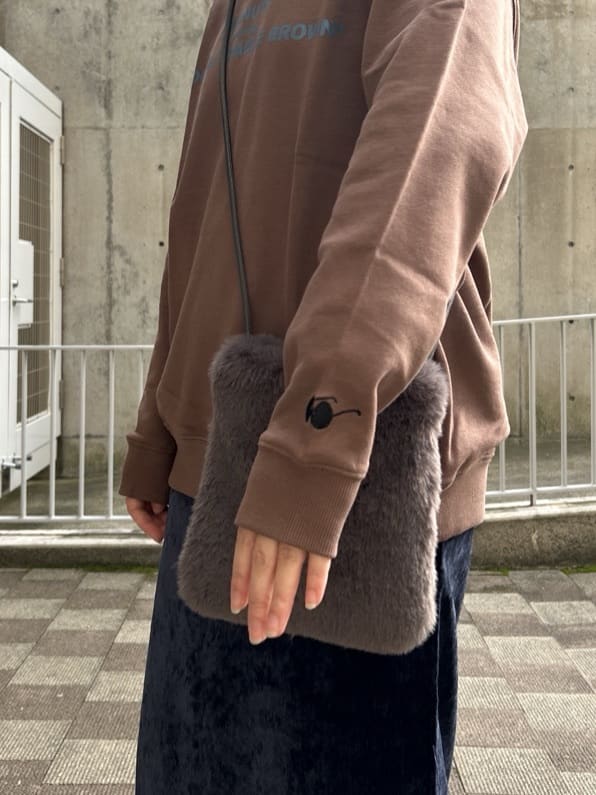 ga_riさんの「THE SHOP TK｜ベロアセットアップ」を使ったコーディネート