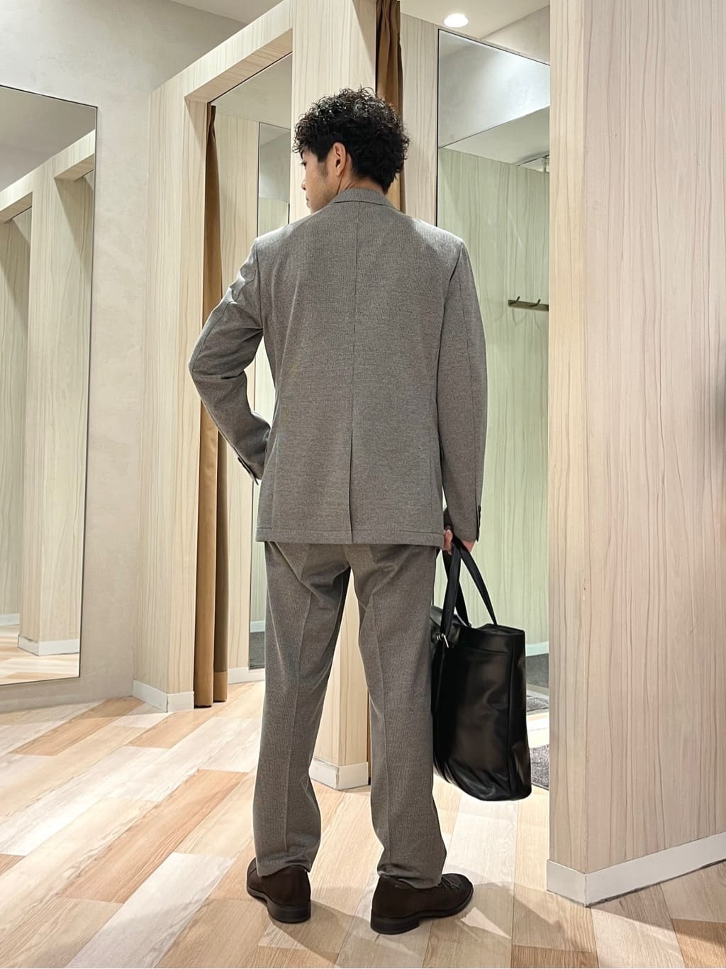 URAさんの「TAKEO KIKUCHI｜ピンジャージ 千鳥 ジャケット」を使ったコーディネート