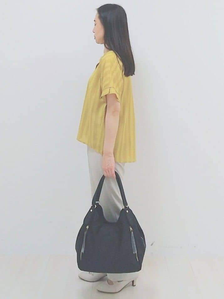 SANAさんの「Reflect｜【洗える】ドビーストライプブラウス」を使ったコーディネート