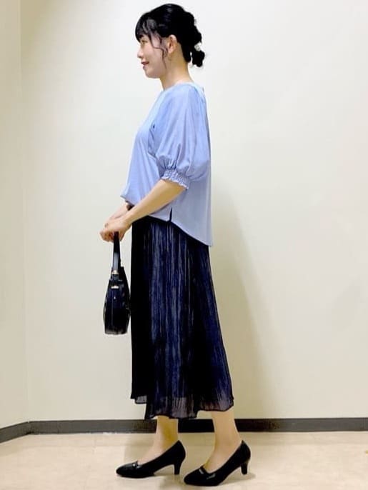  beni_gingerさんの「Reflect｜【華やかな揺れ感】ワッシャー加工タックフレアロングスカート」を使ったコーディネート