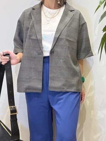 misakiさんの「SHOO･LA･RUE｜【セットアップ可/洗濯後しわになりにくい】5分袖テーラードジャケット」を使ったコーディネート