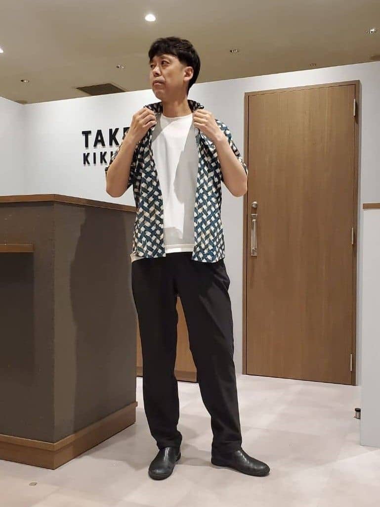 ishidaさんの「TAKEO KIKUCHI｜【COOL CITY WEAR】籠目アート柄 サッカーシャツ /通気性」を使ったコーディネート