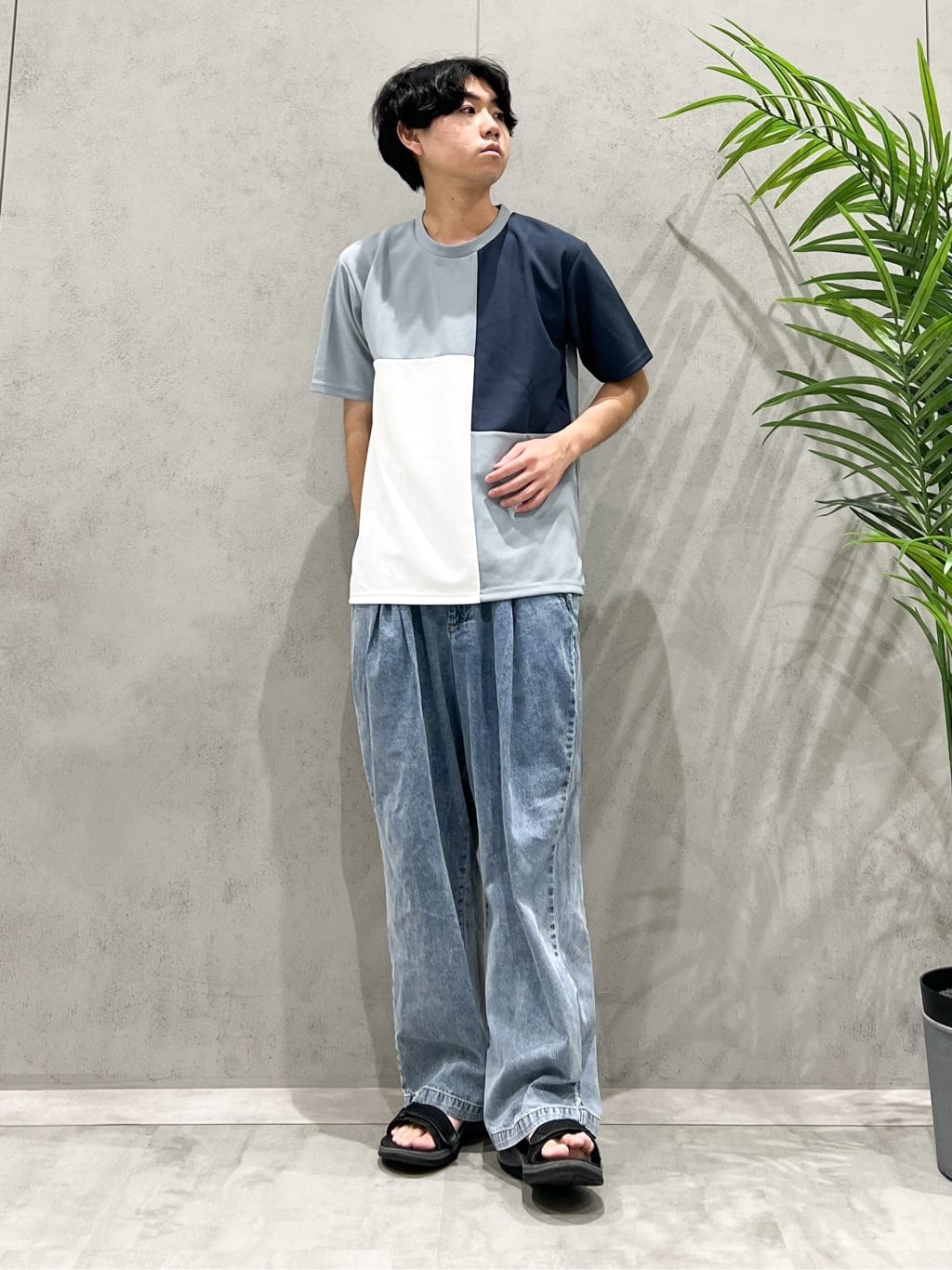SHI-MAさんの「THE SHOP TK｜ツイルブロッキング 半袖Tシャツ 洗濯機OK」を使ったコーディネート