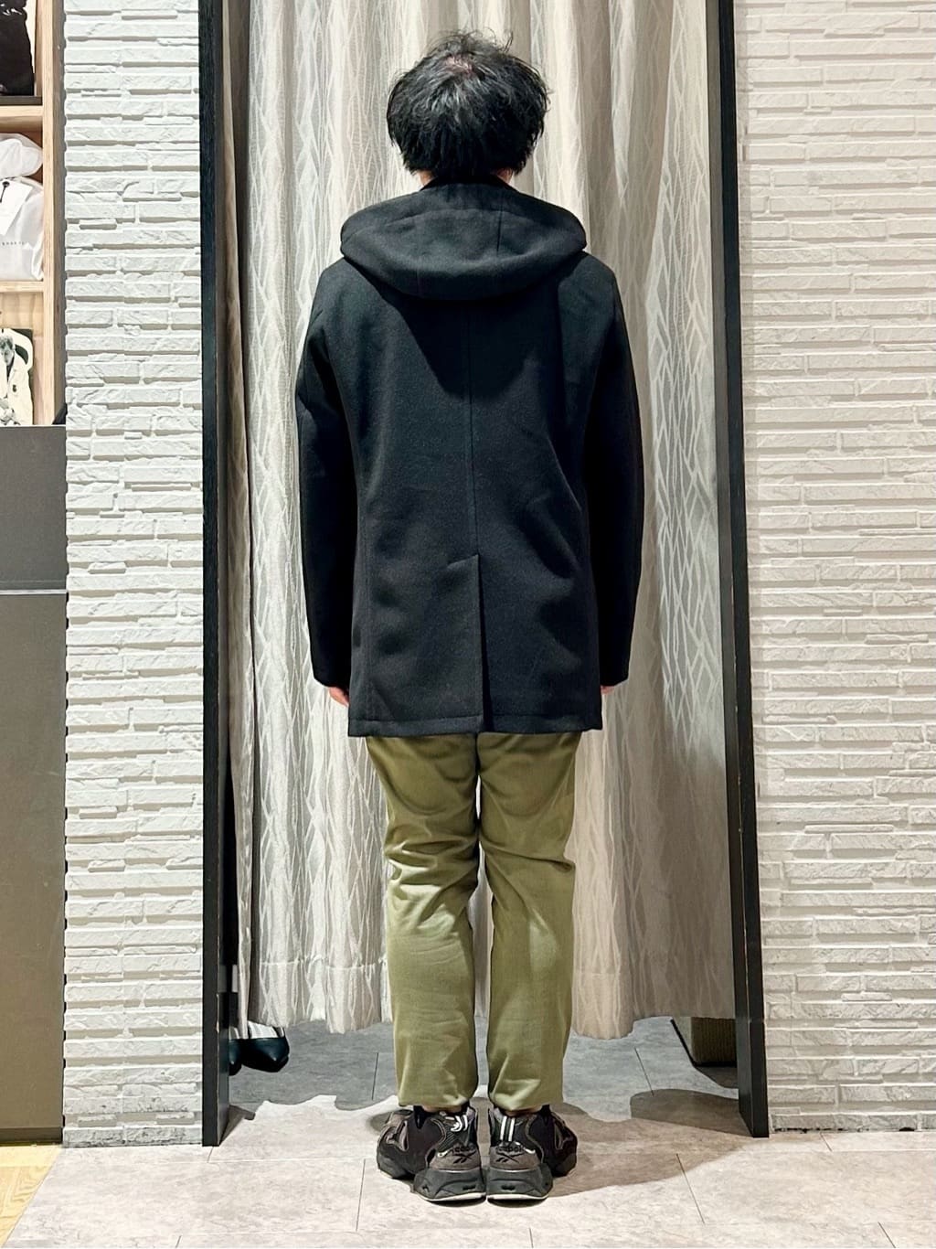 KENJI Iさんの「THE SHOP TK｜【心地良い、滑らかさ】レイヤード風ケーブル ニットソー 【洗濯機OK】」を使ったコーディネート