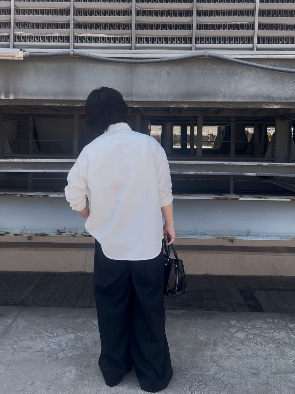 taigaさんの「tk.TAKEO KIKUCHI｜グランパバギースラックス」を使ったコーディネート