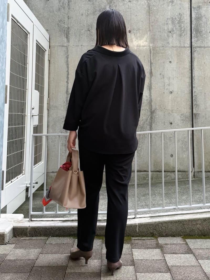 chさんの「THE SHOP TK｜【着るだけでコーディネートが決まる】スキッパーブラウス&パンツセット」を使ったコーディネート