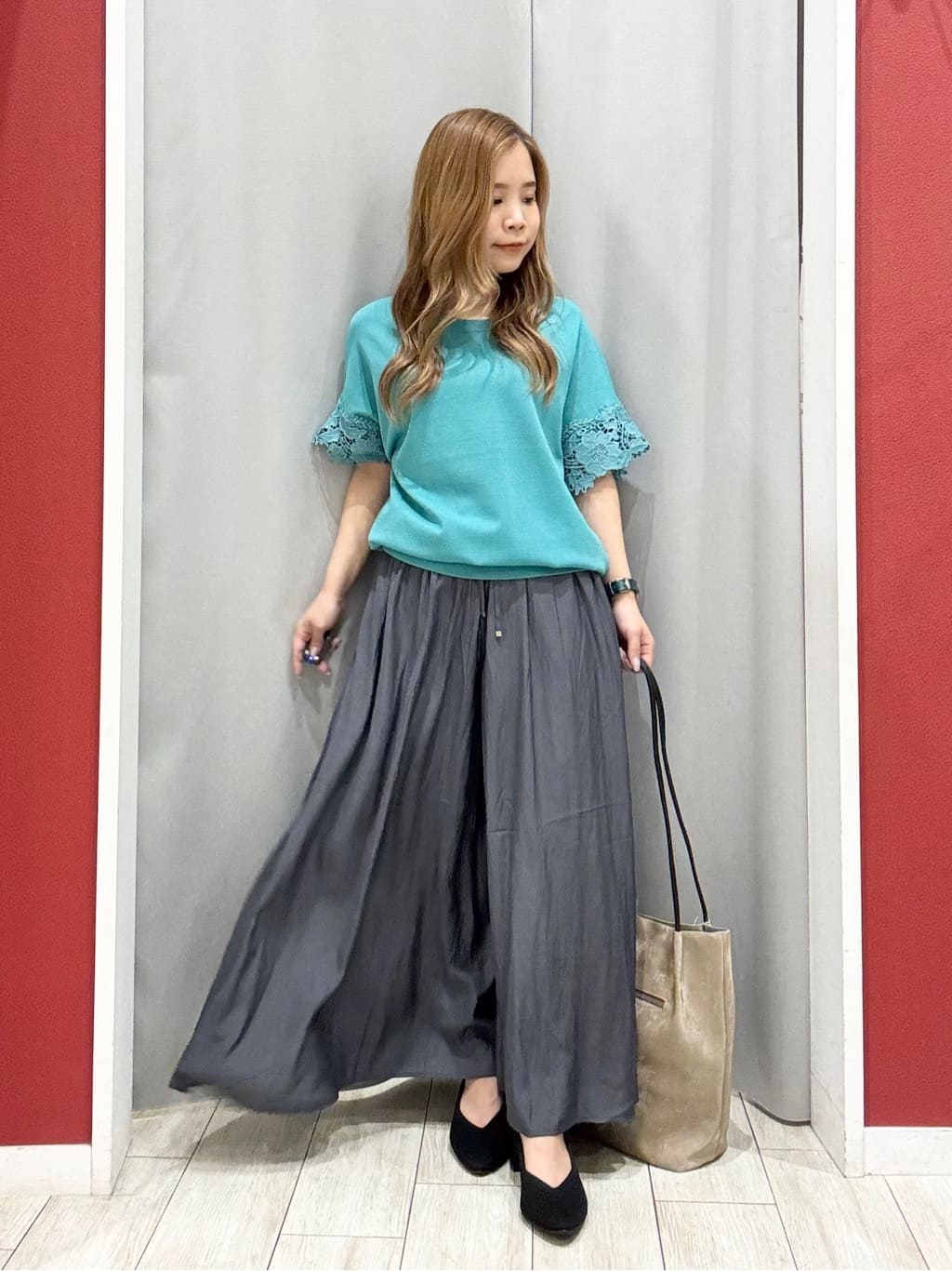 shioさんの「SHOO･LA･RUE｜【S-LL/ひんやり/UV/】大人上品な お袖レースニット」を使ったコーディネート