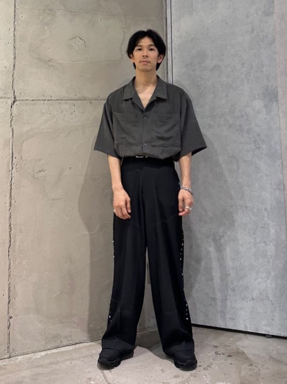 岡崎喬太さんの「tk.TAKEO KIKUCHI｜」を使ったコーディネート