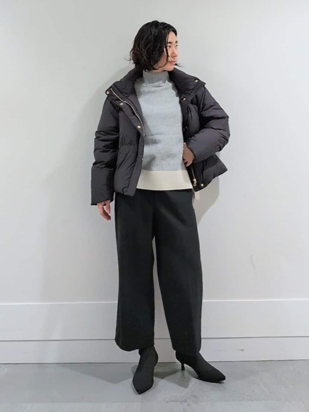 ミズタさんの「UNTITLED｜【8色展開/洗える】ウールカシミヤ ハイネックニット」を使ったコーディネート