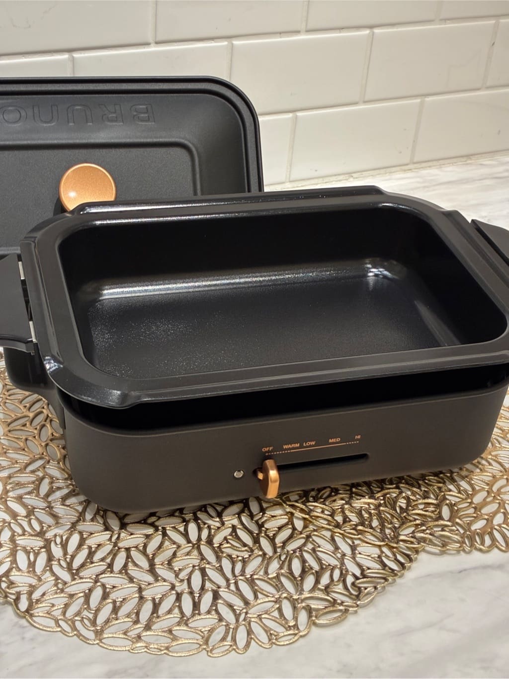 もかさんの「212 KITCHEN STORE｜コンパクトホットプレート用 セラミックコート鍋 CBK ＜BRUNO ブルーノ＞」を使ったコーディネート