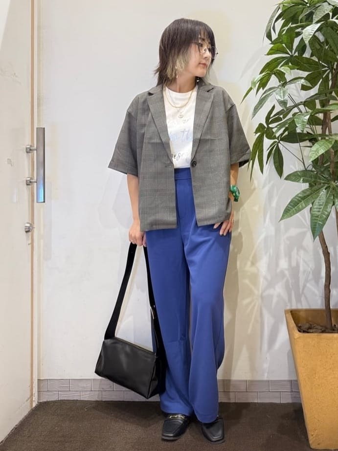 misakiさんの「SHOO･LA･RUE｜【セットアップ可/洗濯後しわになりにくい】5分袖テーラードジャケット」を使ったコーディネート