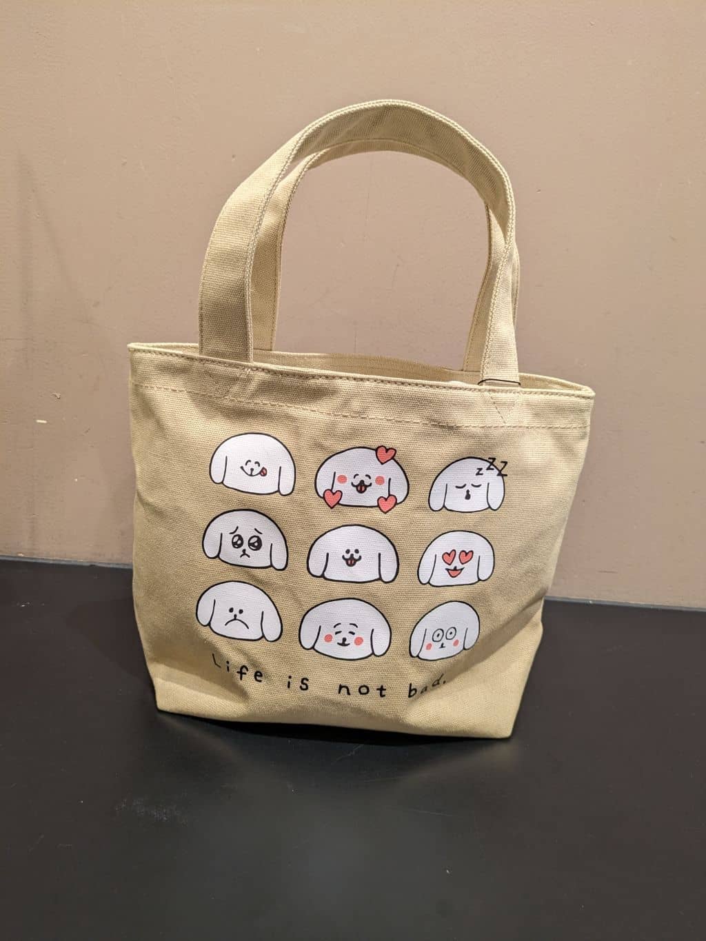 ちゃんなぎさんの「SHOO･LA･RUE｜【パントビスコ／ぺろち】ぺろち立体顔型ポーチ」を使ったコーディネート