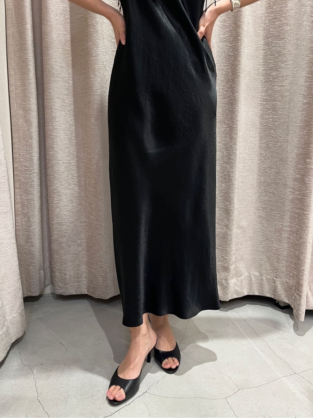 Rielさんの「CODE A｜ribbon cami dress」を使ったコーディネート