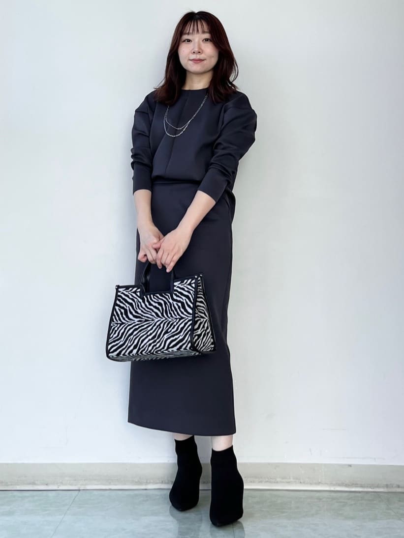 KAHOさんの「UNTITLED｜【セットアップ可/洗える】ダンボールジャージ プルオーバー」を使ったコーディネート