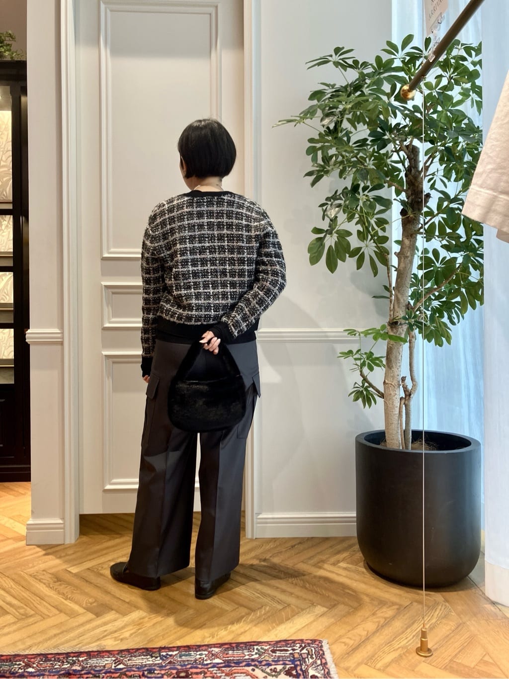 konominさんの「DRESSTERIOR｜◆【洗える/リブベロア】シアーリブベロアカットソー」を使ったコーディネート