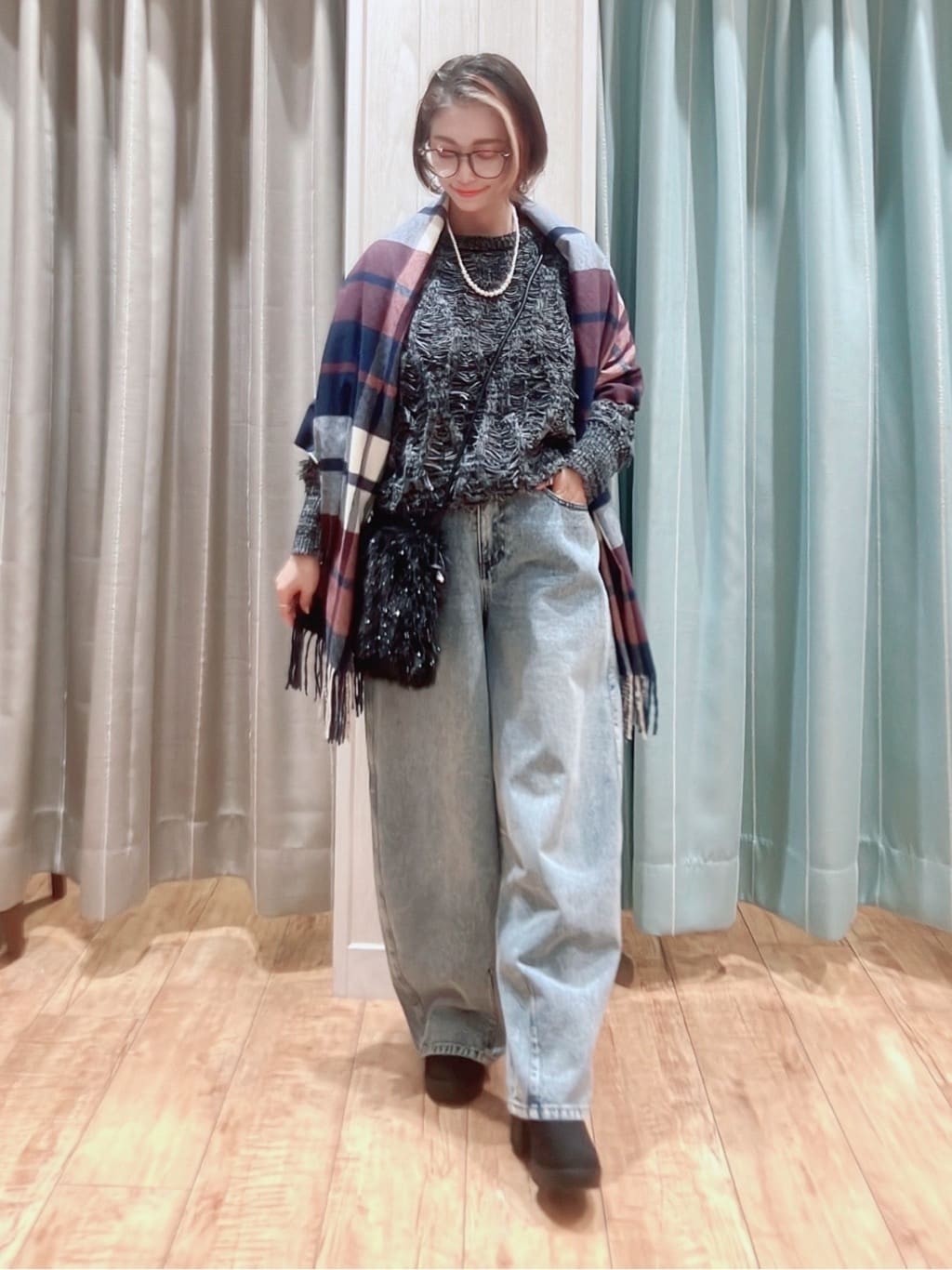 aaamiさんの「SHOO･LA･RUE｜【S-LL】大人も着やすいシックなカラー 主役級フリンジニット」を使ったコーディネート