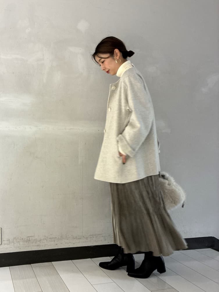 Rinさんの「UNTITLED｜【ミディ丈/軽やか】セミラグランリバー コート」を使ったコーディネート