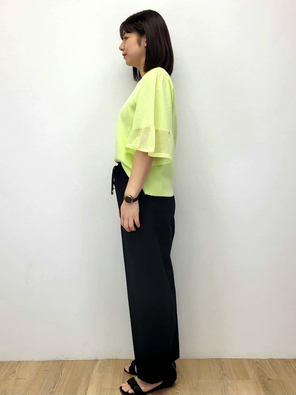 LISAさんの「OPAQUE.CLIP｜《5色展開》シアーフレアスリーブニット【洗濯機洗い可】」を使ったコーディネート