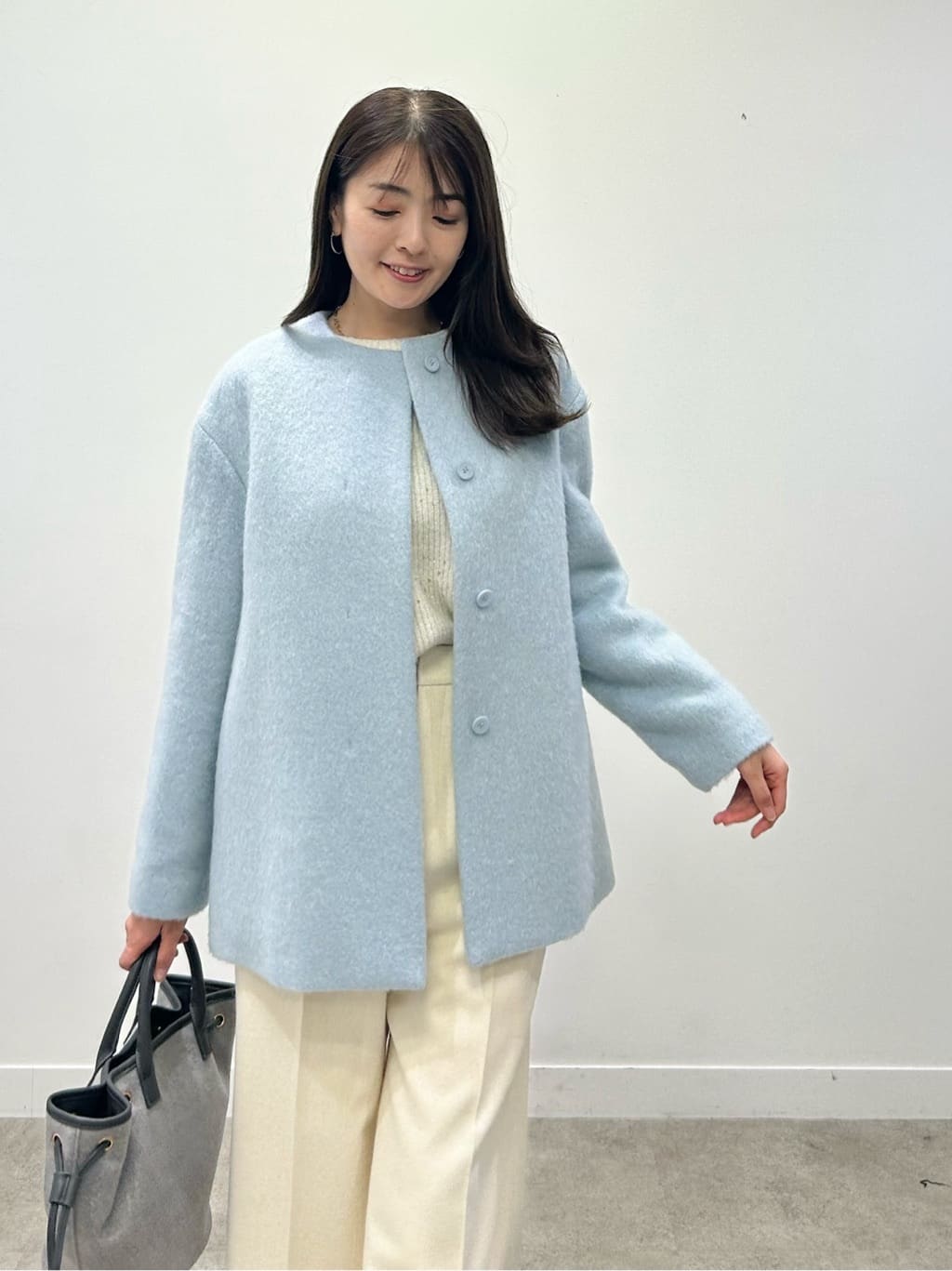 hayaseさんの「COUP DE CHANCE｜【手洗い可】スパンコール付ニットトップス」を使ったコーディネート