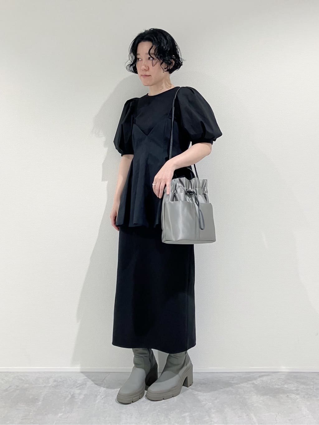 Cさんの「HIROKO HAYASHI｜LUINI SATINE（ルイーニ サティーネ）ショルダーバッグ」を使ったコーディネート