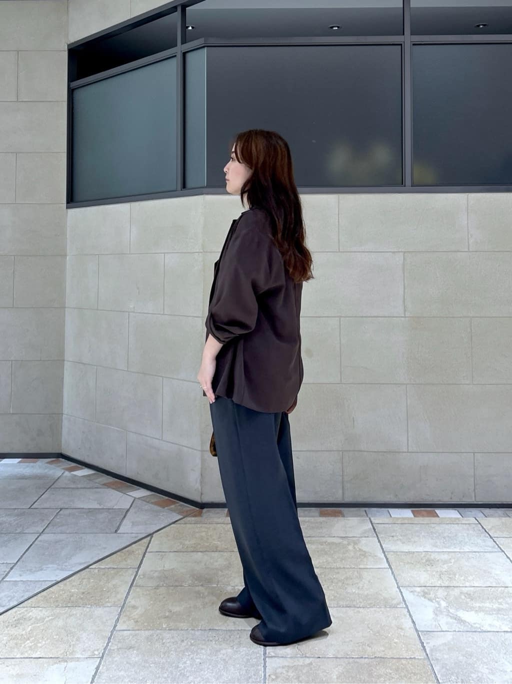 よねさんの「INDIVI｜スリーブレスタックブラウス」を使ったコーディネート