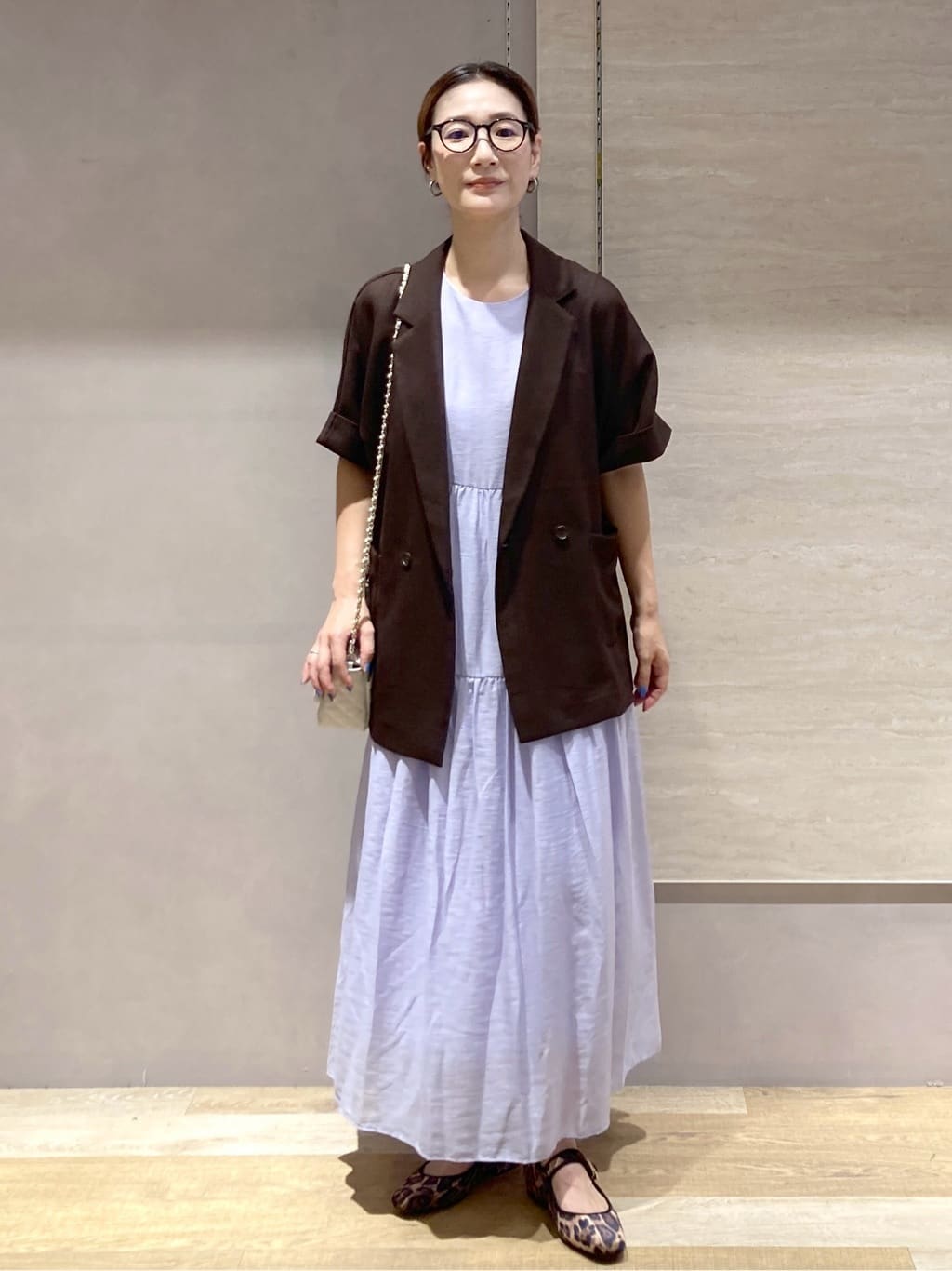 たけねぇさんの「OPAQUE.CLIP｜麻混シアーギャザーティアードワンピース【洗濯機洗い可】」を使ったコーディネート