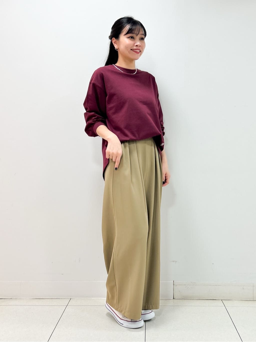 Kaiさんの「Dessin｜【360度可愛い・洗える】バックヘンリーカットソー」を使ったコーディネート