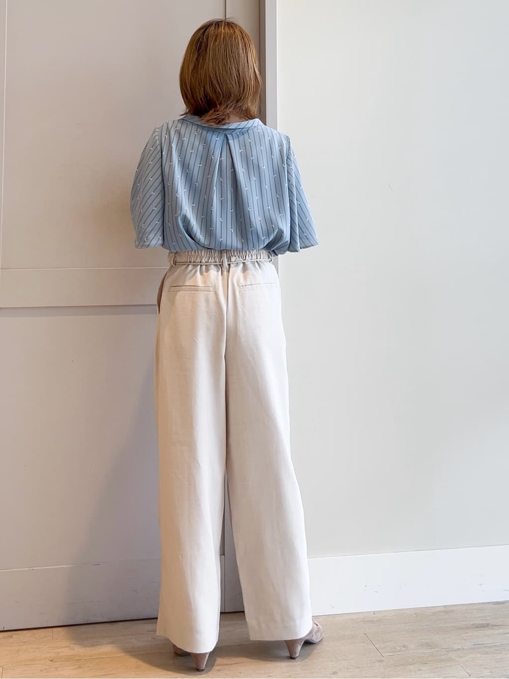 yamakoさんの「grove｜ロープベルトで差がつく 洗練リラックスパンツ」を使ったコーディネート